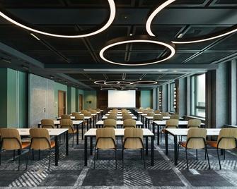 Four Points by Sheraton Wroclaw - Vratislav - Restaurace