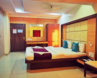 Sai Sharan Stay Inn- Near Midc Turbhe Navi Mumbai - Navi Mumbai