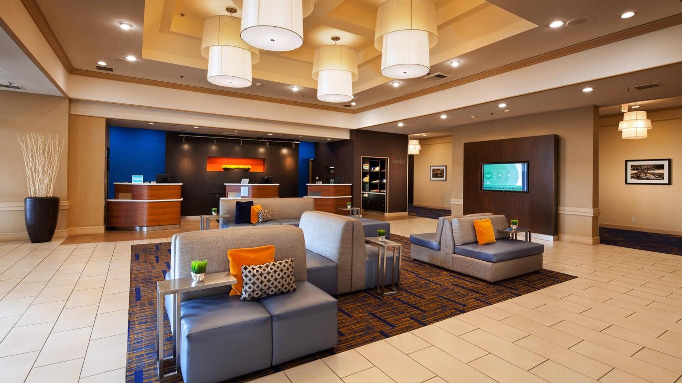 Courtyard by Marriott Baldwin Park