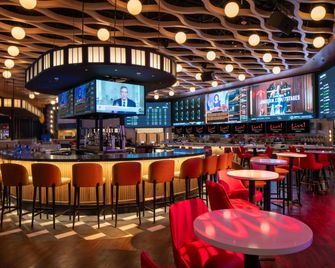 Live Casino & Hotel Louisiana, Curio Collection by Hilton - Bossier City - Bar