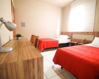 Hotel Maia - Betim - Bedroom
