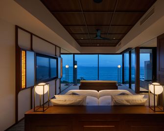 Goto Retreat By Onko Chishin - Goto