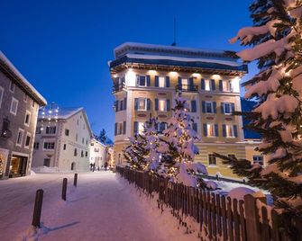 Hotel Mueller - פונטרסינה - בניין