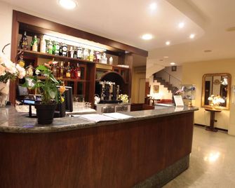 Hotel Meridiana - Bellano - Receptie