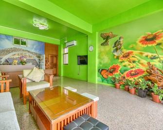 Chunfa B&B - Magong City - Front desk