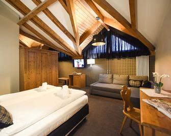 Hotel Orso Grigio - Pescùl - Bedroom