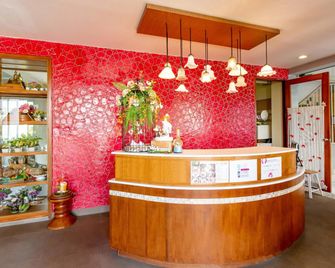 Aa Villa Garden Airport - Mueang Nonthaburi - Front desk