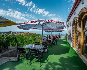 Kanudosi Guest House - Sighnaghi - Patio