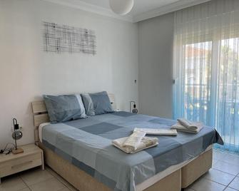 Lovely 2-Bed Apartment in Side - Ilica - Manavgat - Soveværelse