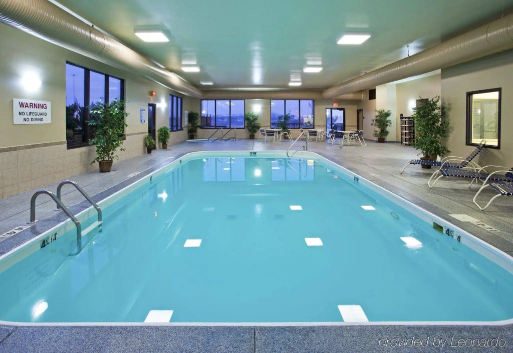 City Express By Marriott Findlay - Findlay - Piscina