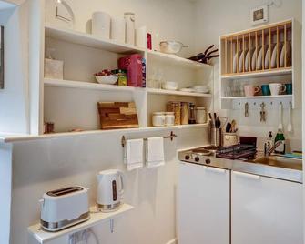 The Dovecote - Woodstock - Kitchen