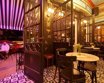 Marianas Inn - Athens - Restaurant