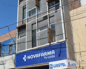 Luxotel Business Chincha - Chincha Alta - Gebäude