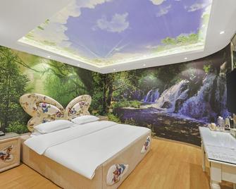 Elysees Hotel - Yanbian - Bedroom