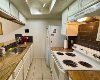 2br/2bath King House 5 minutes to Downtown ATX! - Austin - Cozinha