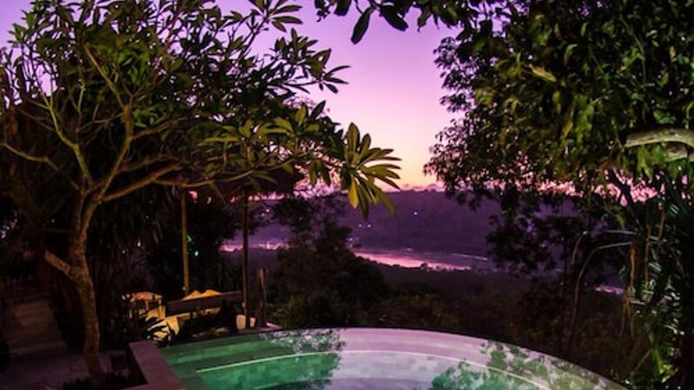 Twin Island Villas & Dive Resort