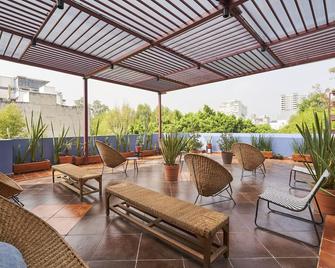 Newly refurbished two-bedroom apartment C12 - Città del Messico - Balcone