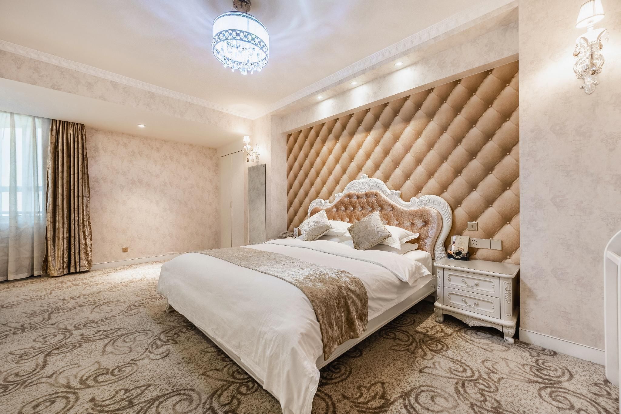 Yi He Hotel - Baoji - Schlafzimmer
