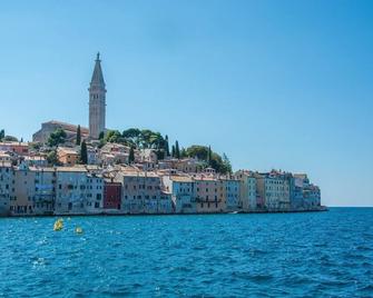 Apartments Tizi Rovinj - Rovinj - Beach