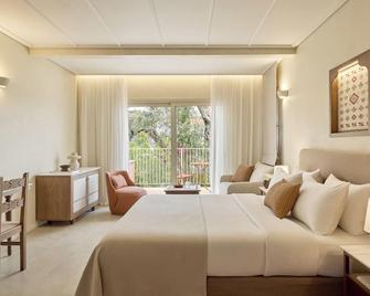 بارجا بيتش ريزورت - بارغا - غرفة نوم