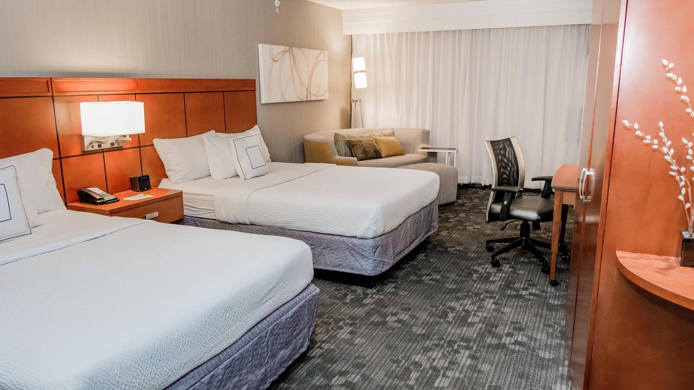 Courtyard by Marriott Lafayette