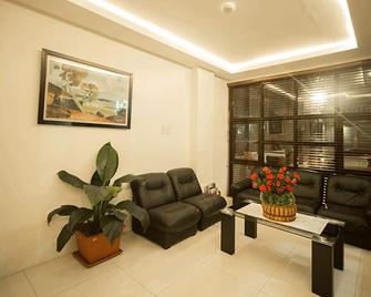 Rizmy Apartment Hotel - Cabuyao - Lobby