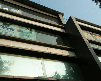 Hotel Alfa International - Bombay - Edificio