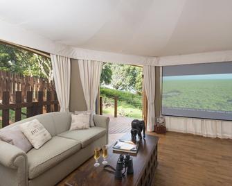 Clouds Chalet - Beechmont - Sala de estar
