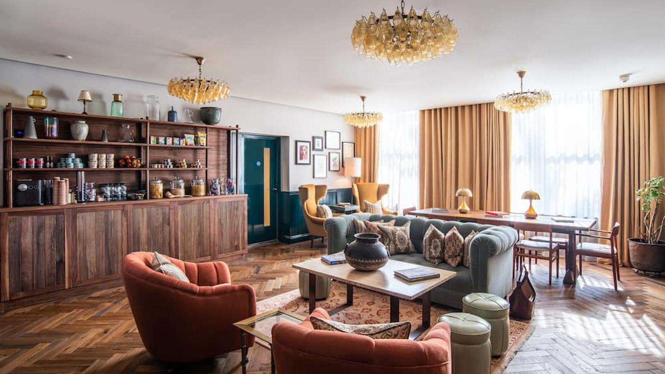 غو نايتف هايد بارك