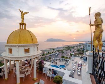 Antique Roman Palace - Alanya