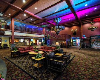 Six Flags Great Escape Lodge & Indoor Waterpark - Queensbury - Hall d’entrée