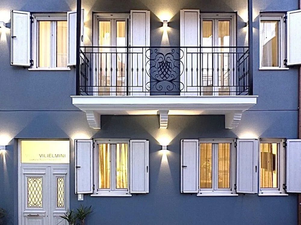 فيّا فيليلميني