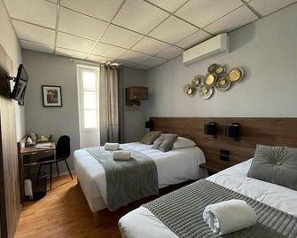 Hotel Le Rochegude - אלבי - חדר שינה