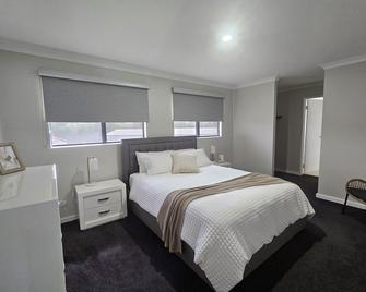 Coopers Inn - Walpole - Habitación