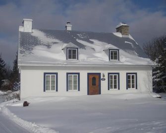 Au Vieux Foyer - Château-Richer - Budova
