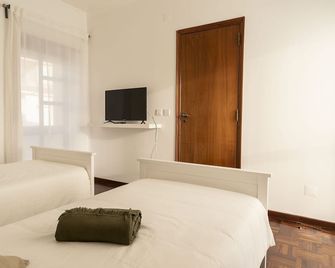 Ericeira Paradise House&Suites - Ericeira - Schlafzimmer