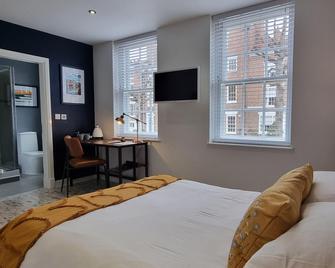 Deva Leisure - Chester - Bedroom