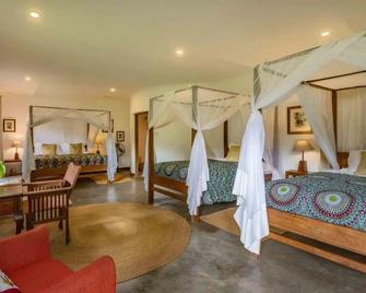 Mount Meru Game Lodge - Arusha - Bedroom