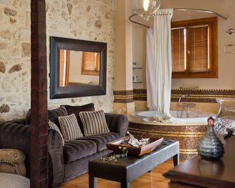 Avli Lounge Apartments - Rethymno - Wohnzimmer