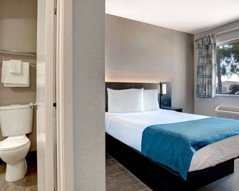 Motel 6 Bakersfield South - Bakersfield - Quarto