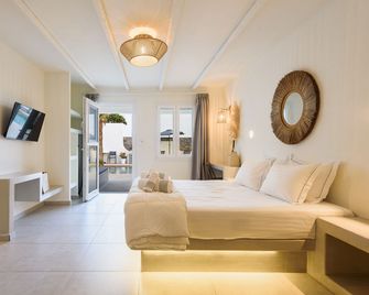 Vammos Luxury Apartments - Naousa