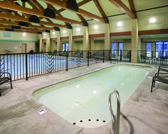 You did not die -but- You are going to Yellowstone is Heaven ! - West Yellowstone - Pool