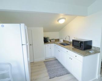 private suite, fully contained - Santa Maria - Kitchen
