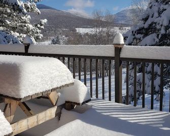 Family Friendly Chalet Game Room, Enjoy The View - 3 Br 2 MI To Smuggs - Jeffersonville - Balkon