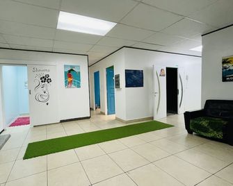Mahana Lodge Hostel & Backpacker - Papeete - Lobby