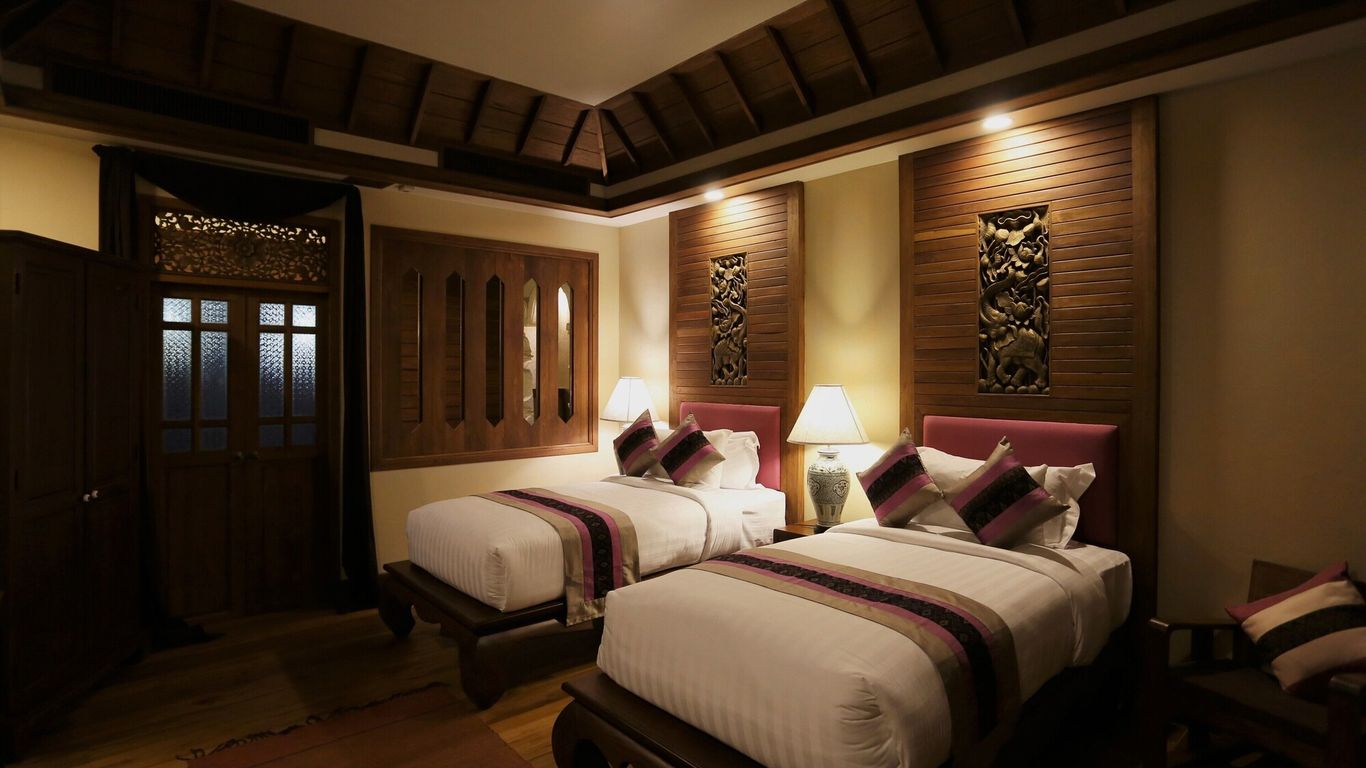 أماتا لانا فيليدج