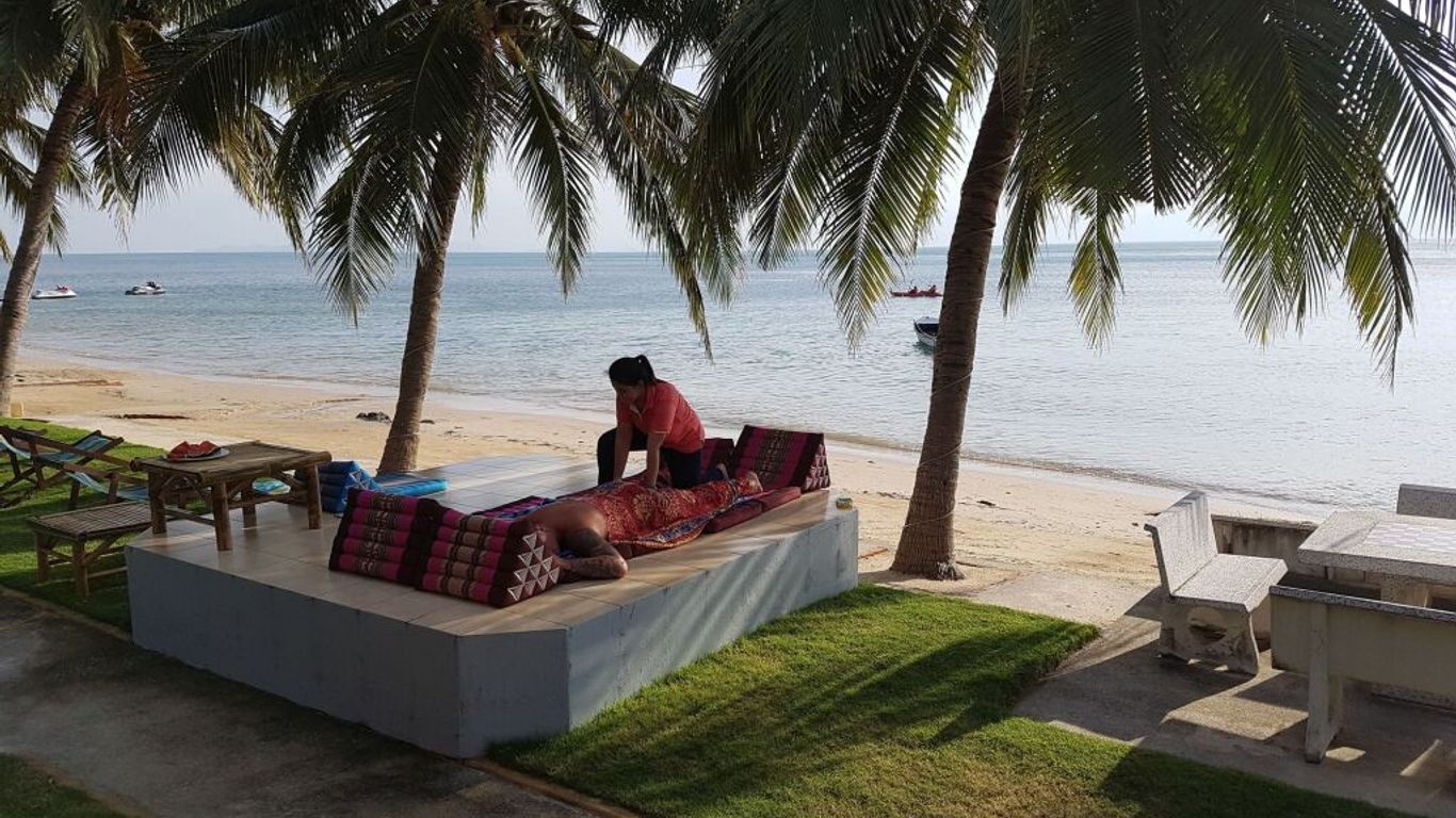 ซันบีช บังกะโล รีสอร์ท