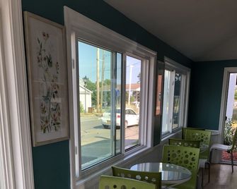 Seacoast Inn - Hyannis - Ravintola