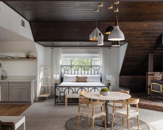 Harvey House - Idyllwild