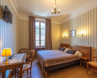 Logis Hotel de La Cloche - בון - חדר שינה